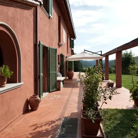 Farm stay Podere Chiaromonte *