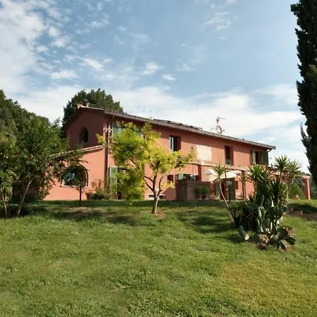 Podere Chiaromonte Farm stay Palaia
