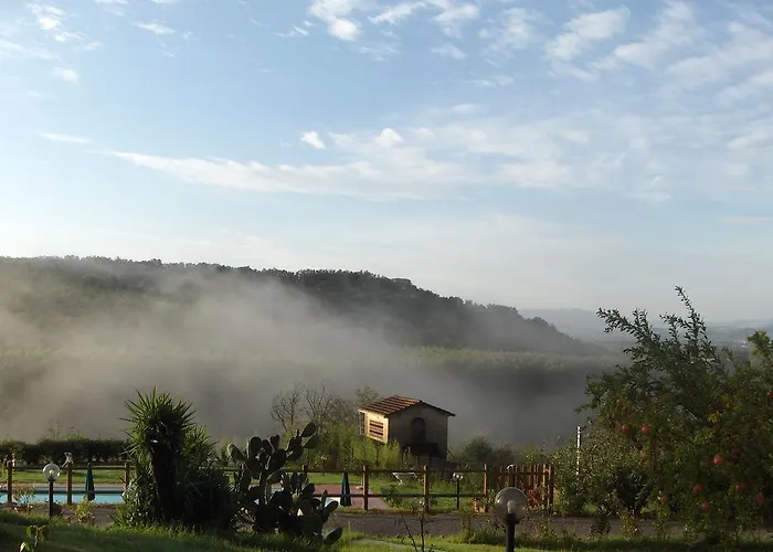 Podere Chiaromonte مزرعة للإقامة *